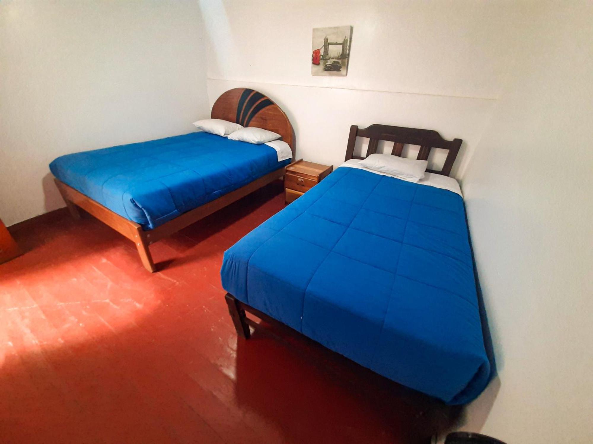 Peru Plaza Guest house *