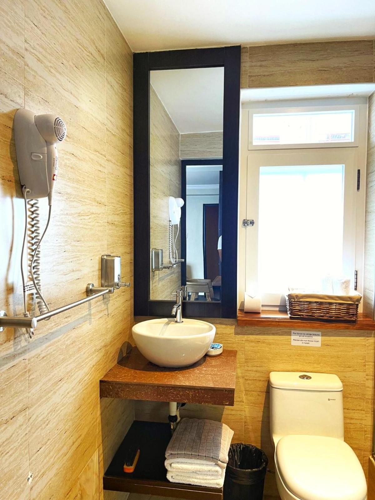 Casa Montes Pardo Hotel *
