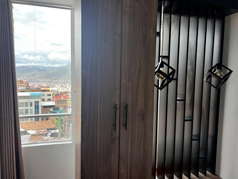 Lux View
