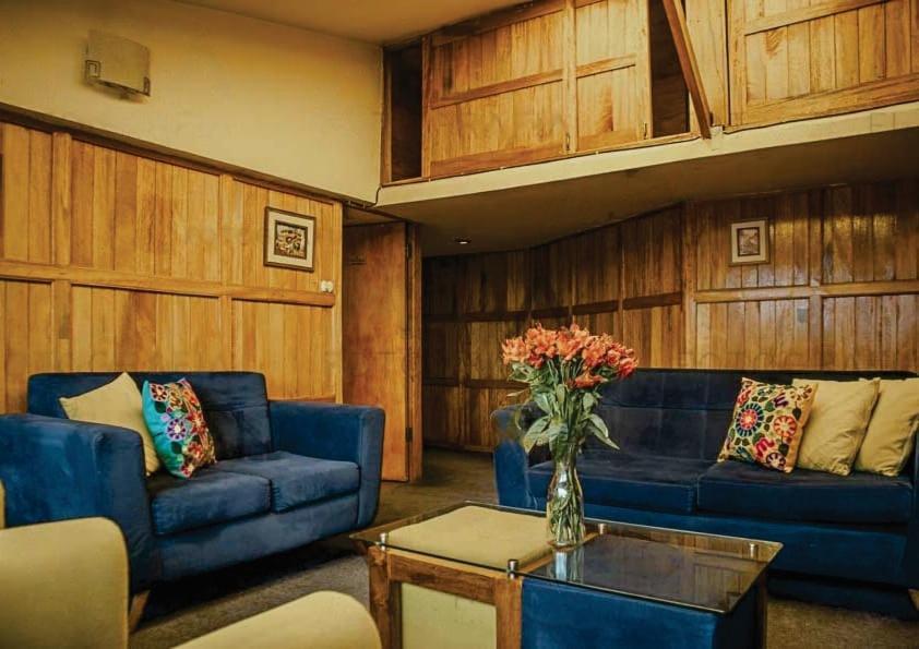 Warm And House With Spectacular View Of Pensión