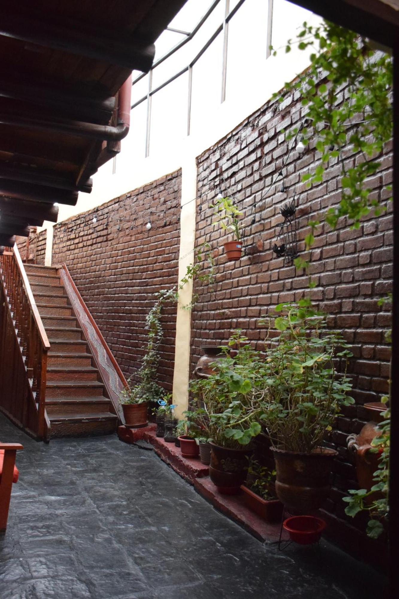 Amankay Guest house
