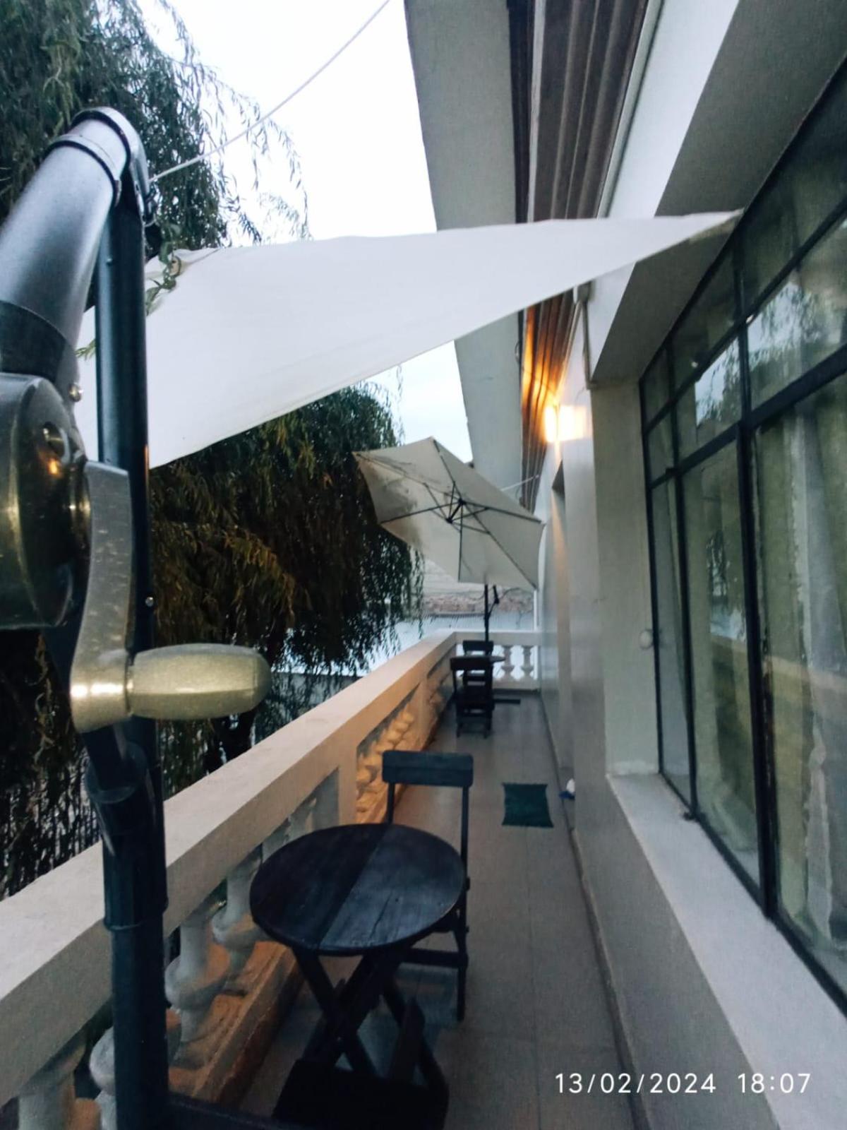 Pardos House