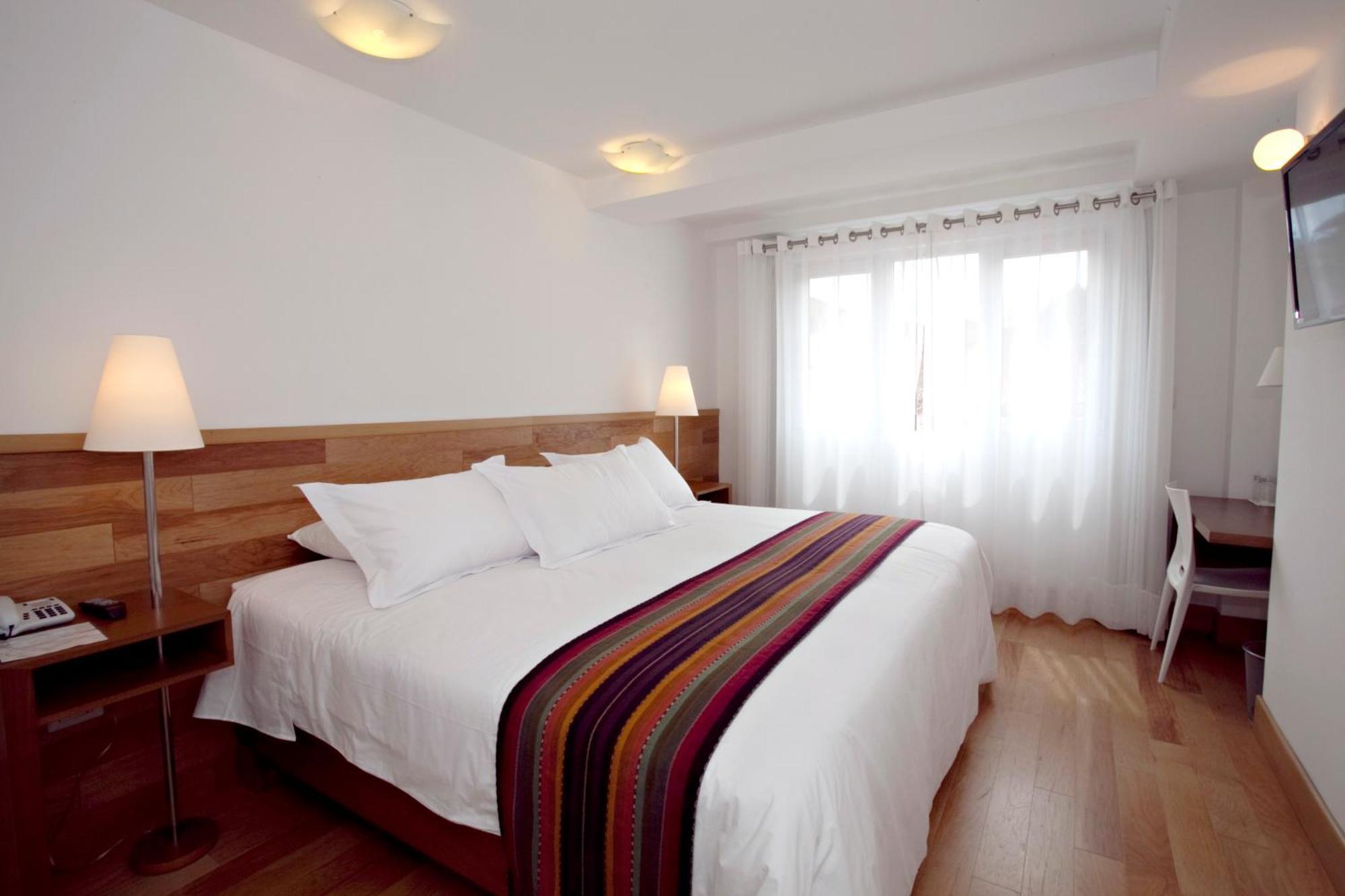 Hotel Plaza De Armas 3*