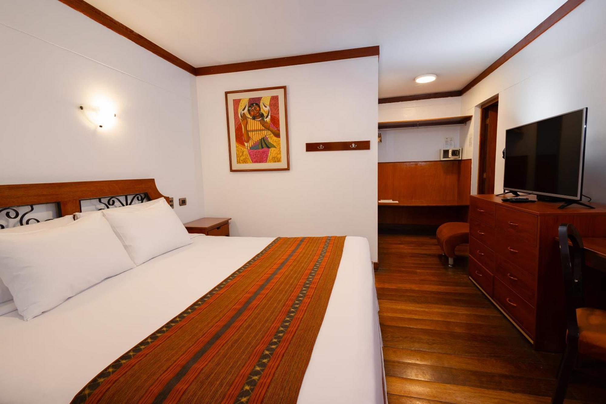 Hacienda Plaza 3*