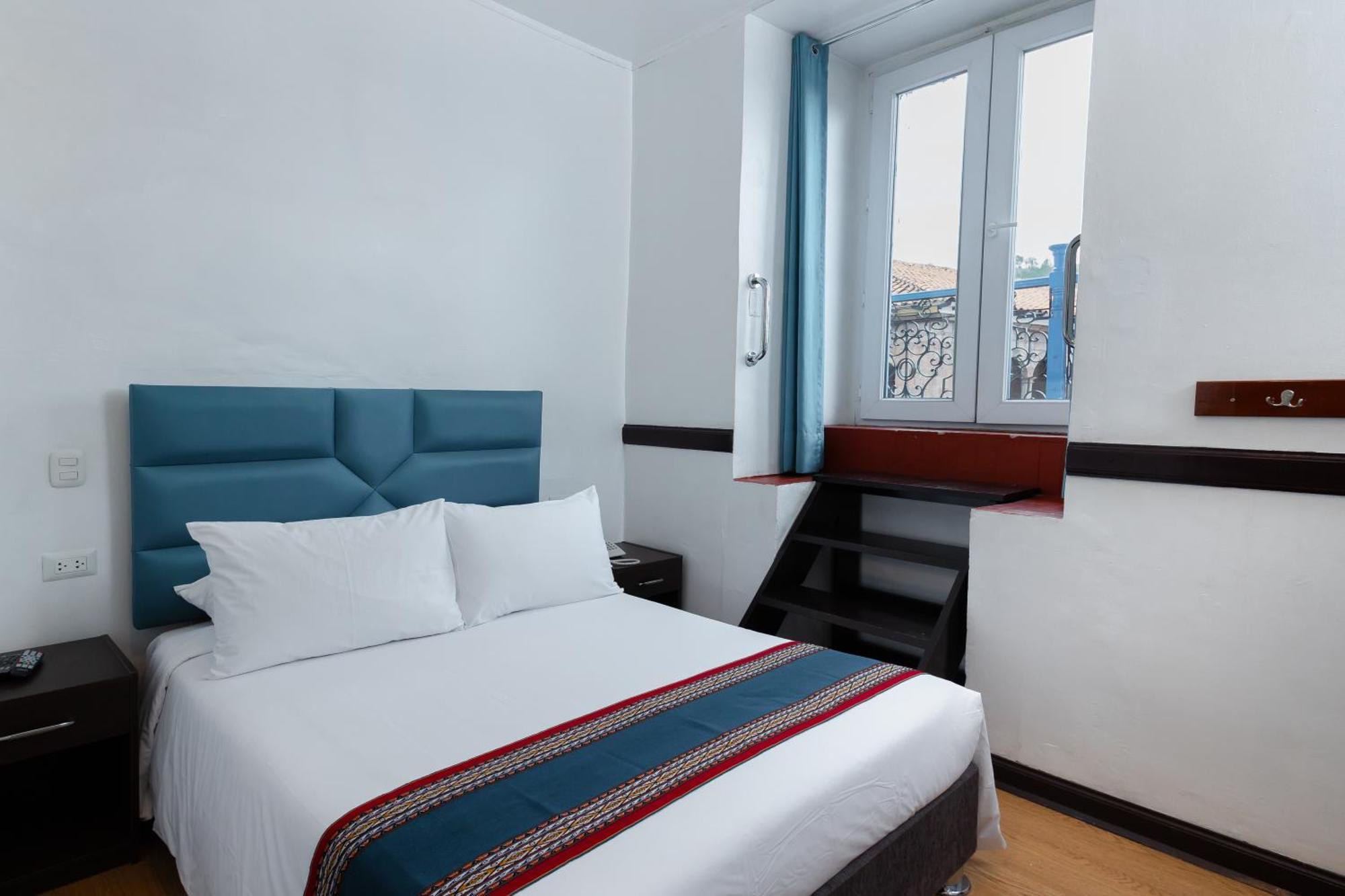 Hacienda Plaza 3*