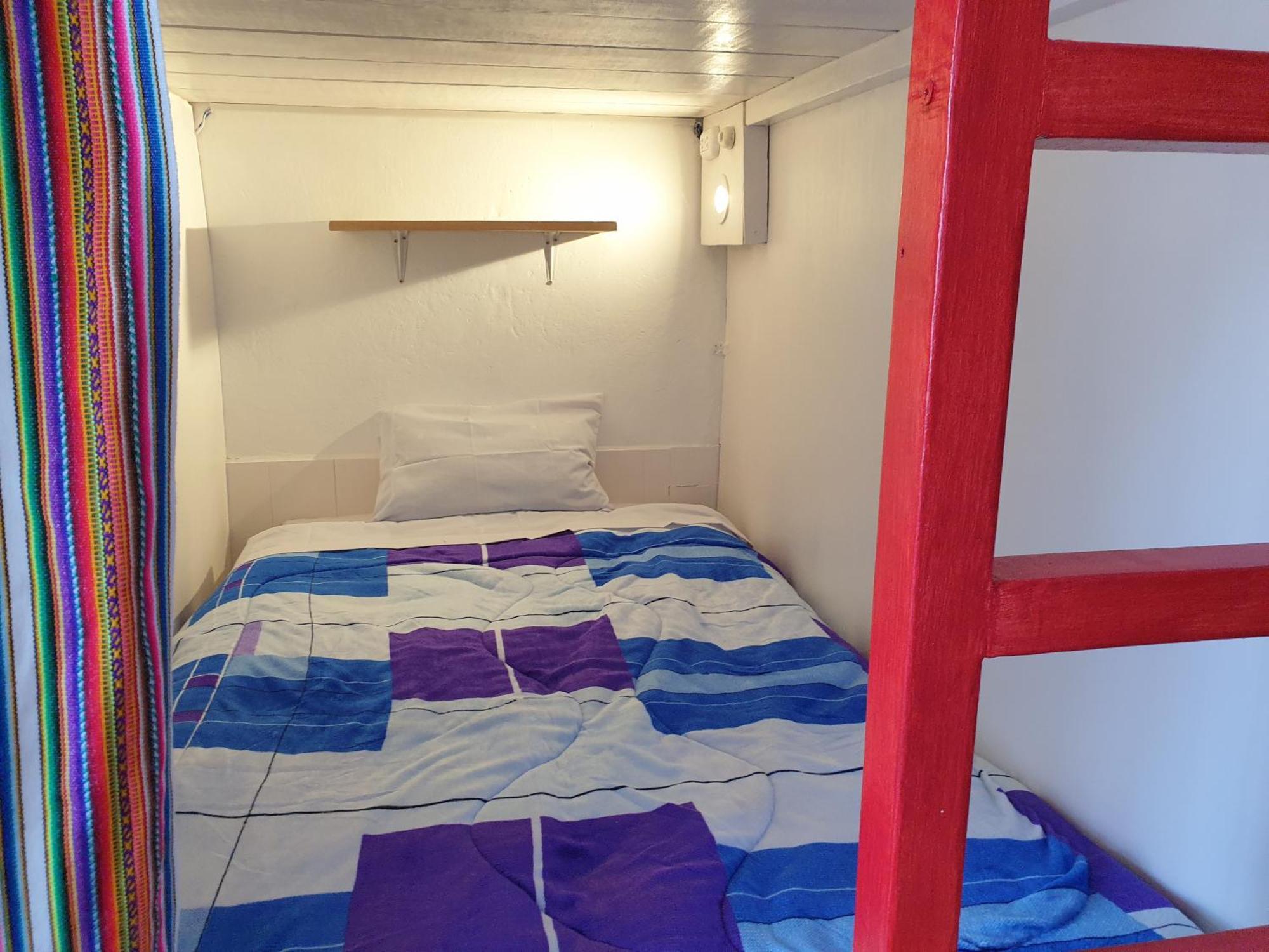 Hostel Sk *