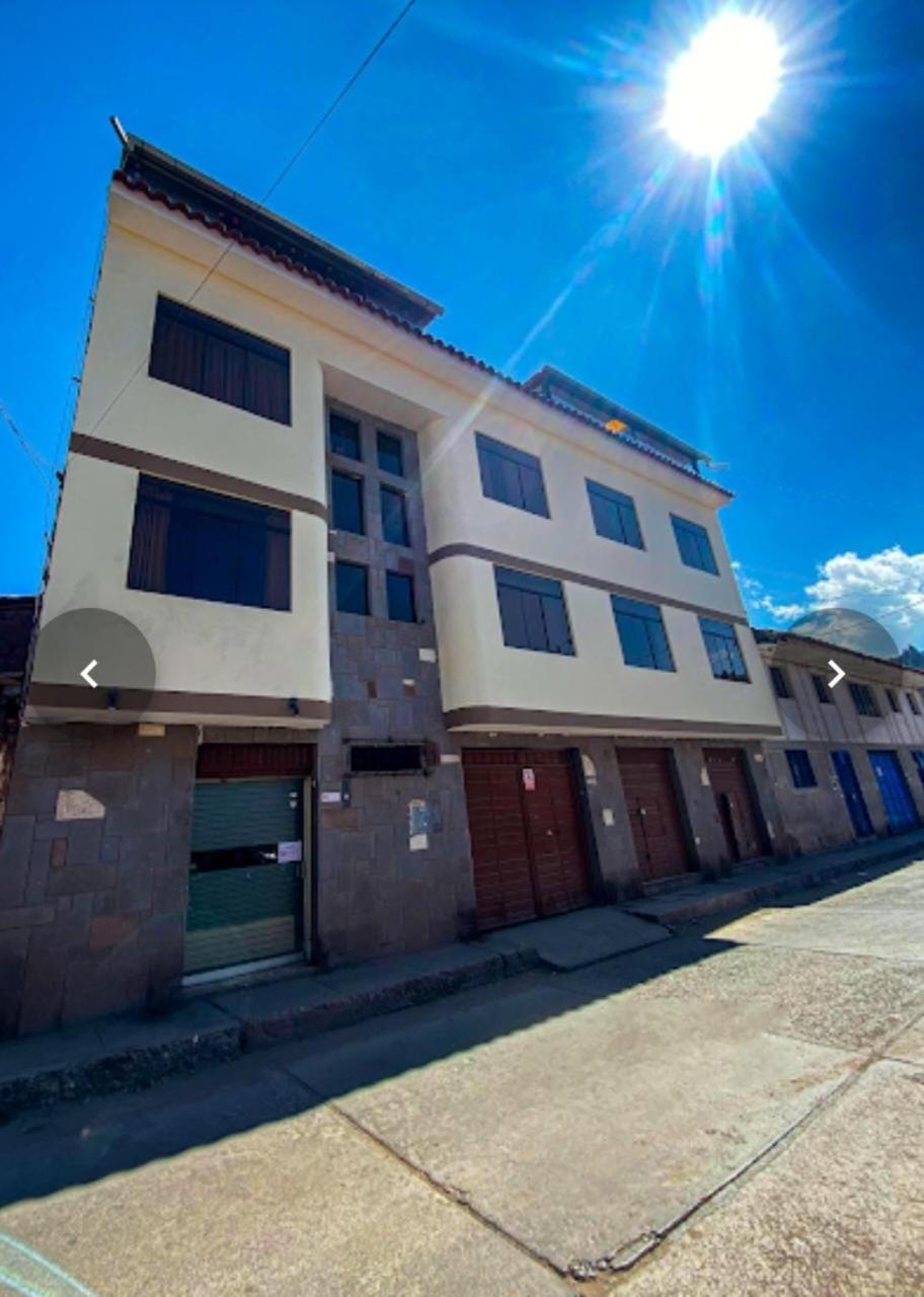 Santa Ana Pensión *