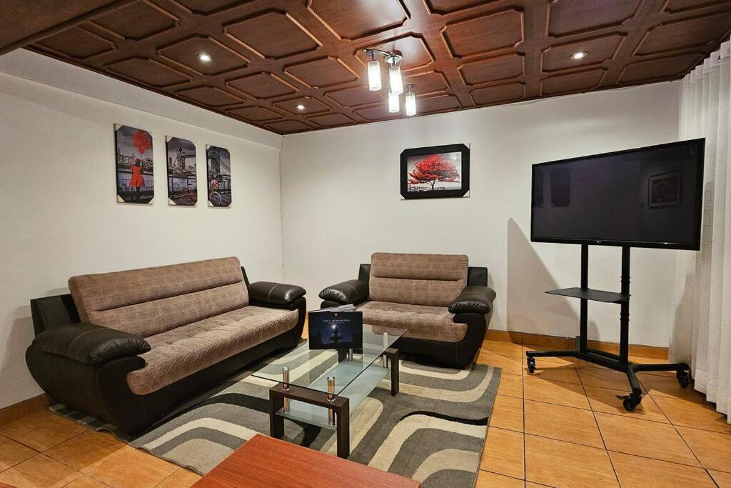 Profesionales Casa Independiente Cuzco