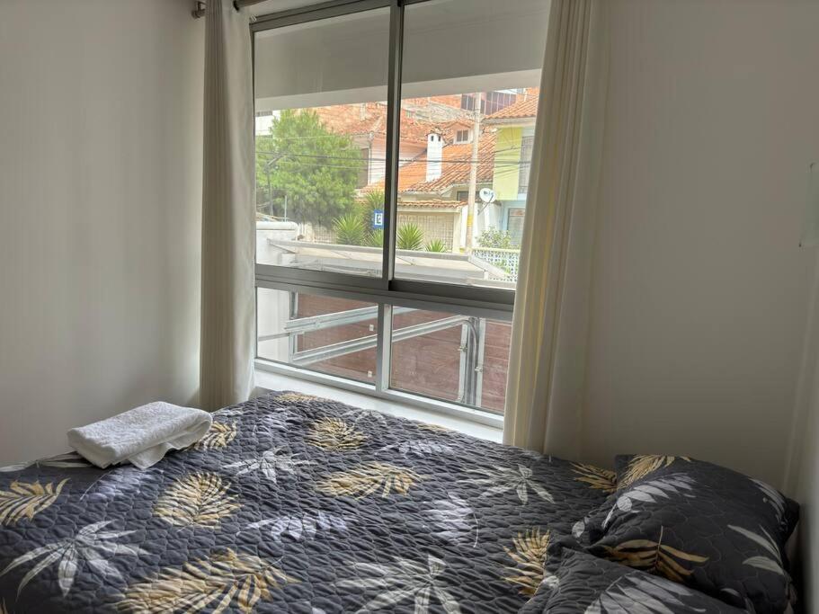 Departamento Comodo En Zona Residencial Y Tranquila A 10 Minutos Del Centro De Apartment
