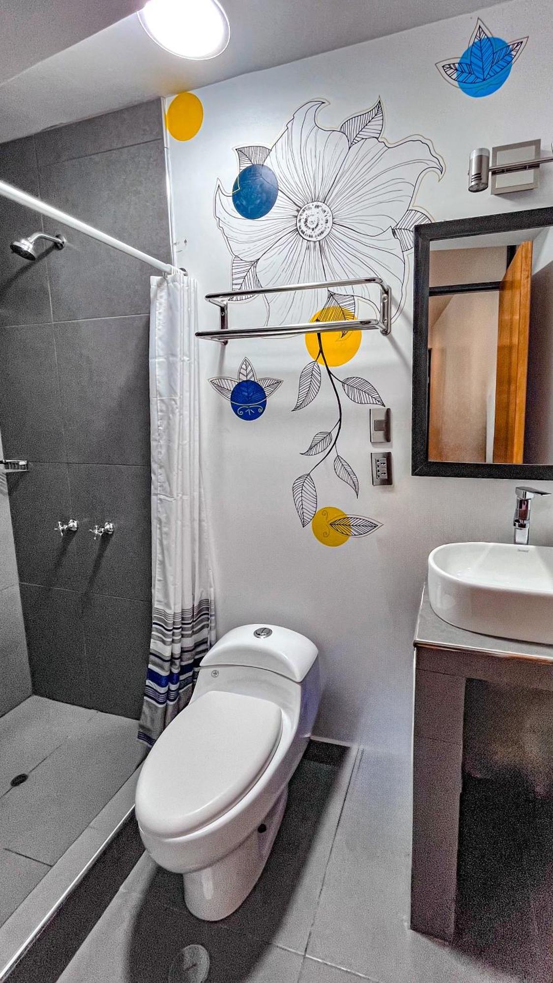 Hostel Magic Packer *