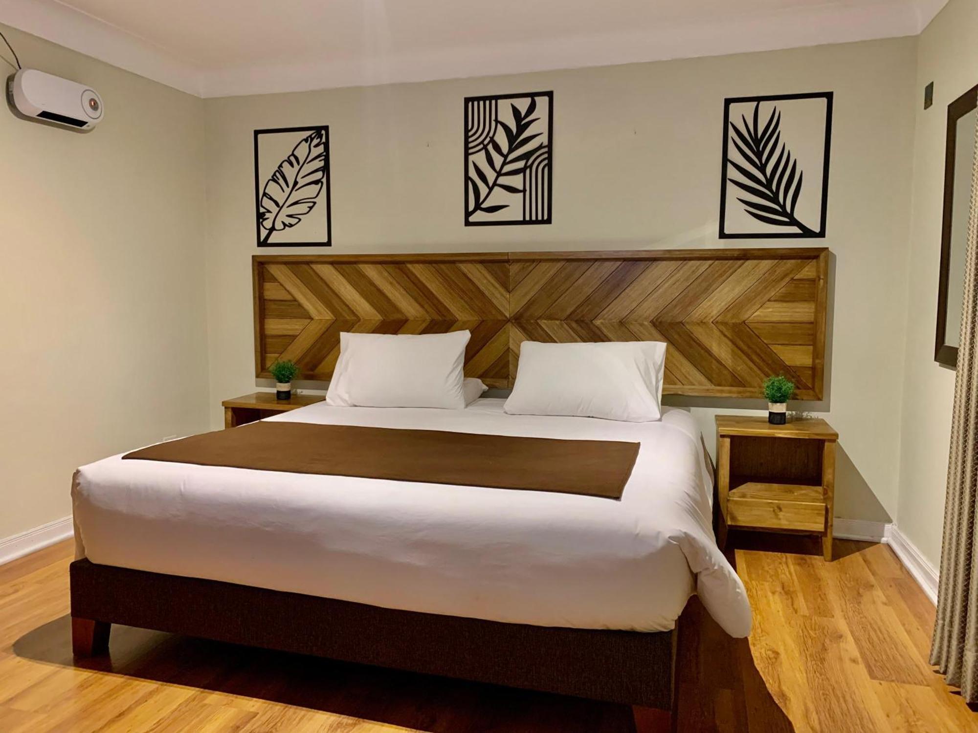 Hotel Casa Pardo *