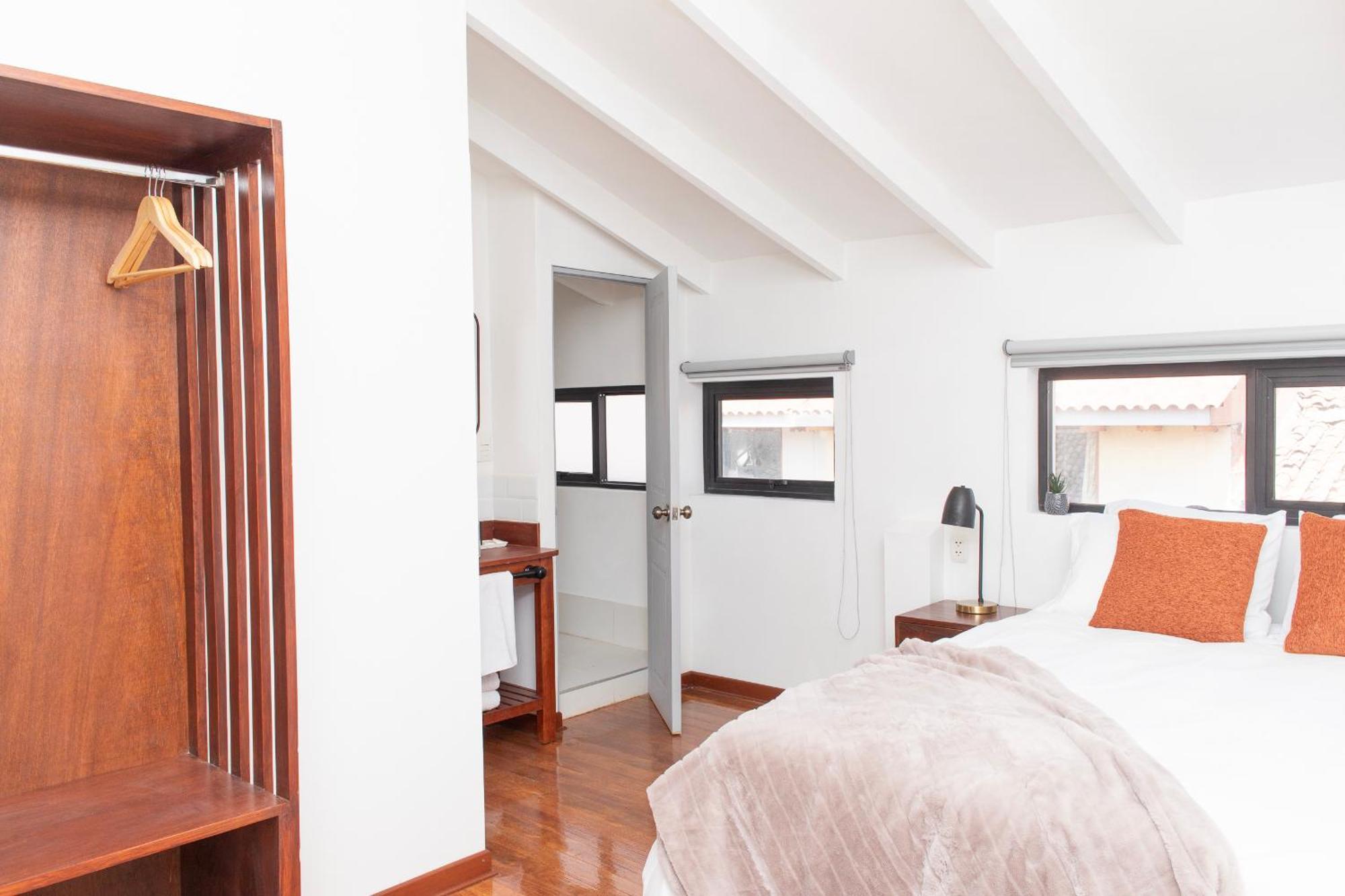 Hotel Solara Art House By Aemak
