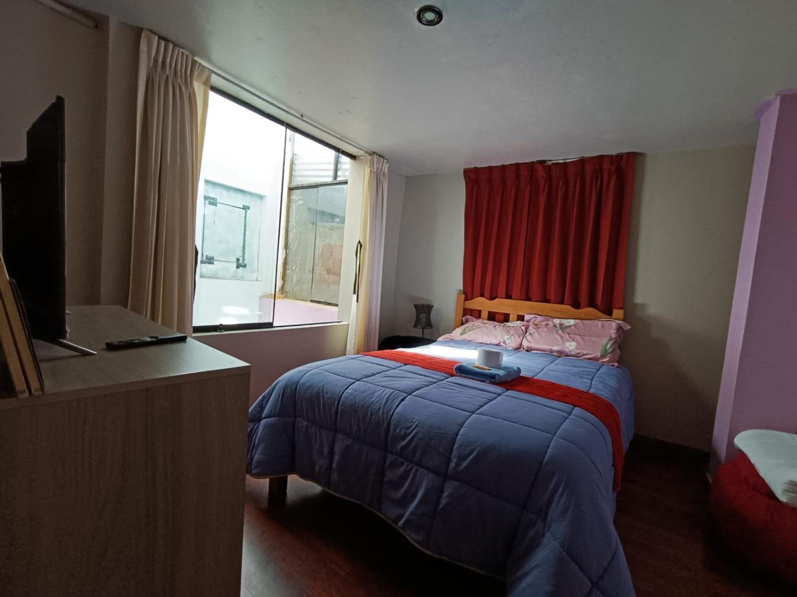Yllaris'inn 2 *