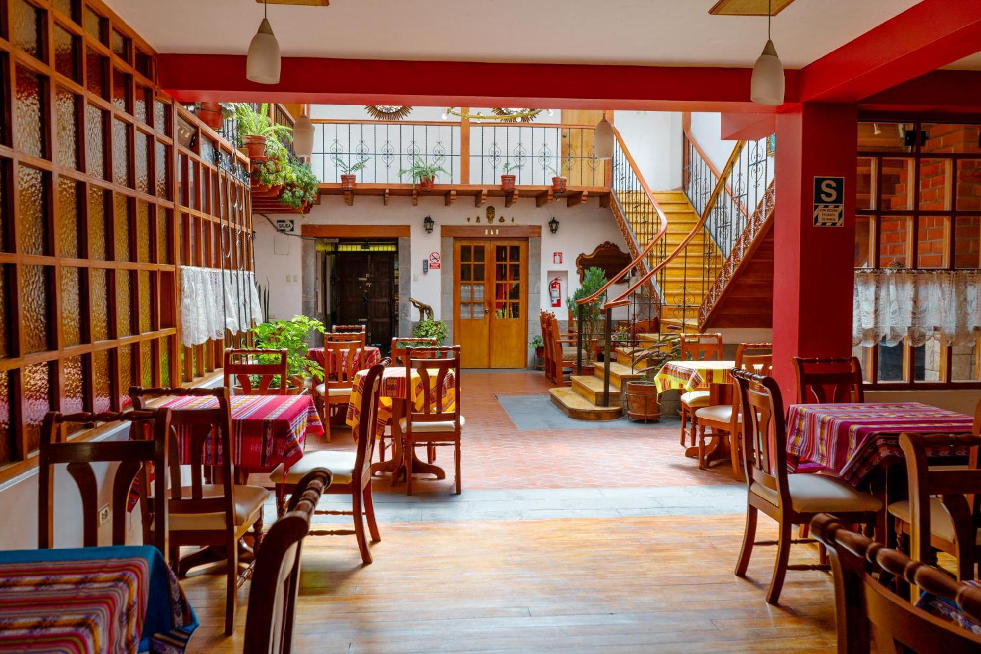 Hotel La De Atahualpa