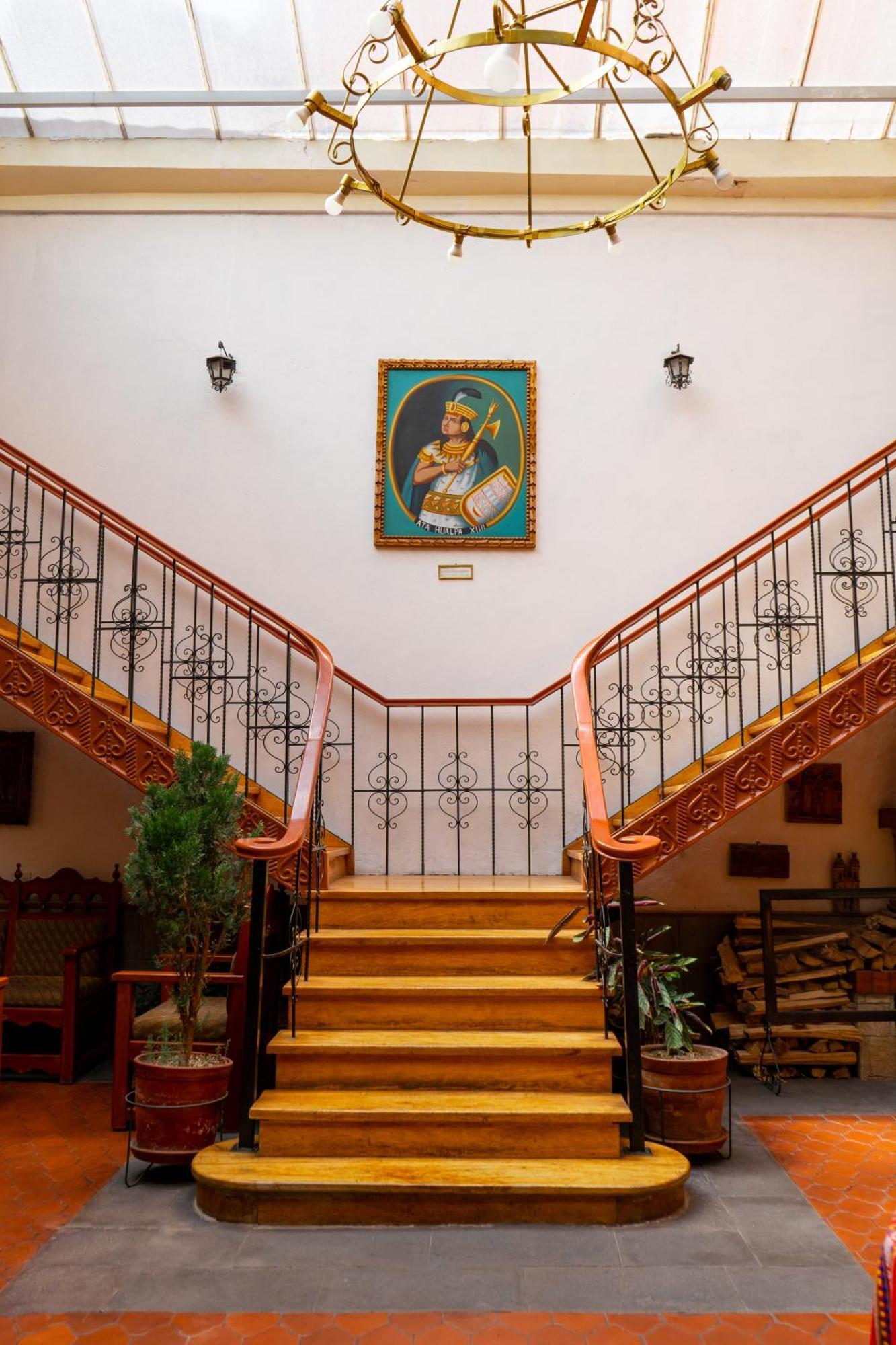 La De Atahualpa Hotel 3*