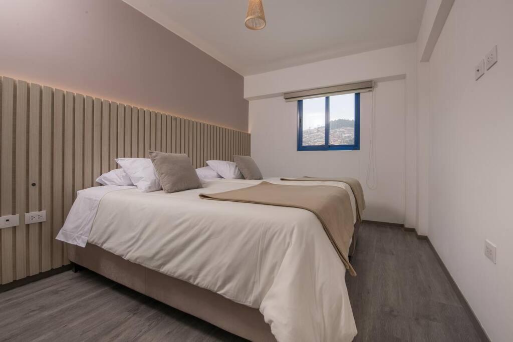 Cozy Modern Heart Of *
