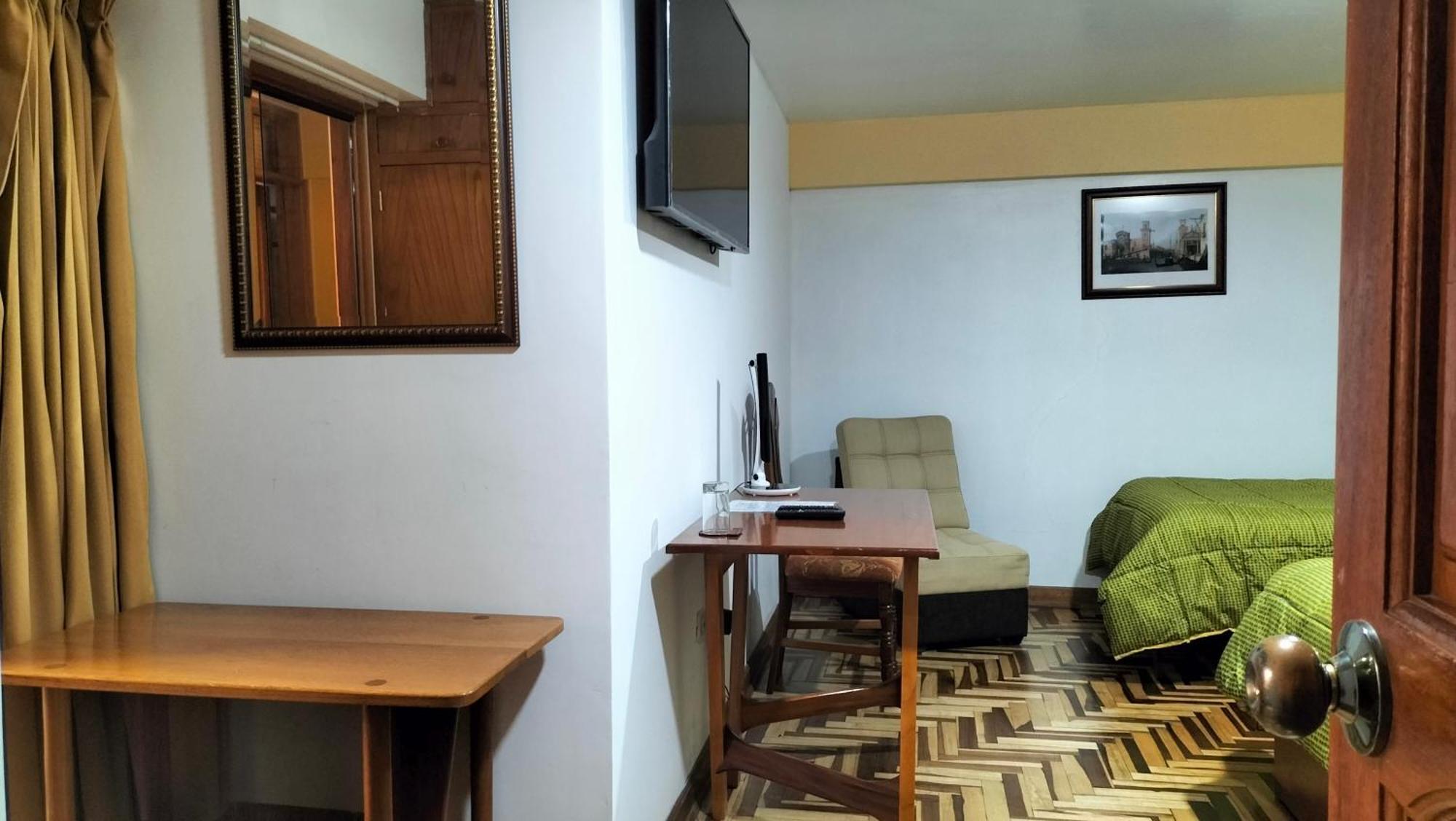 Bed & Breakfast Residencial Plaza Espana Cusco