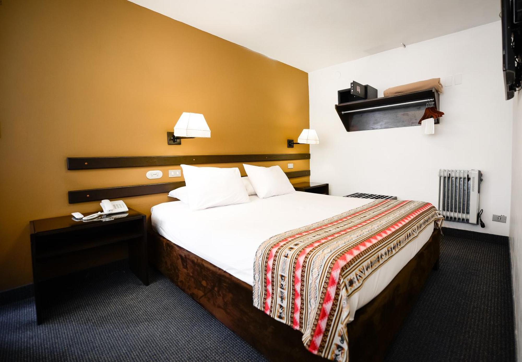 Hotel Raymi