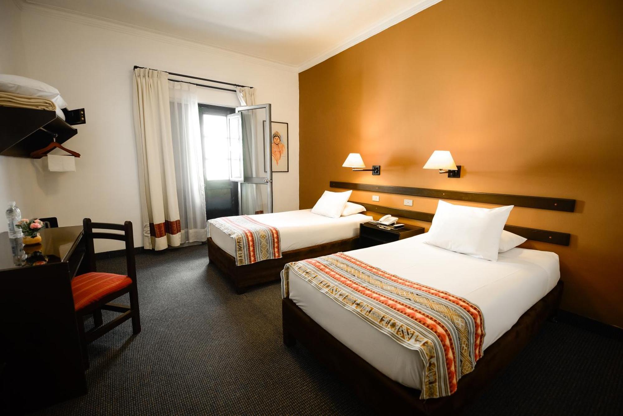 Raymi Hotel 3*