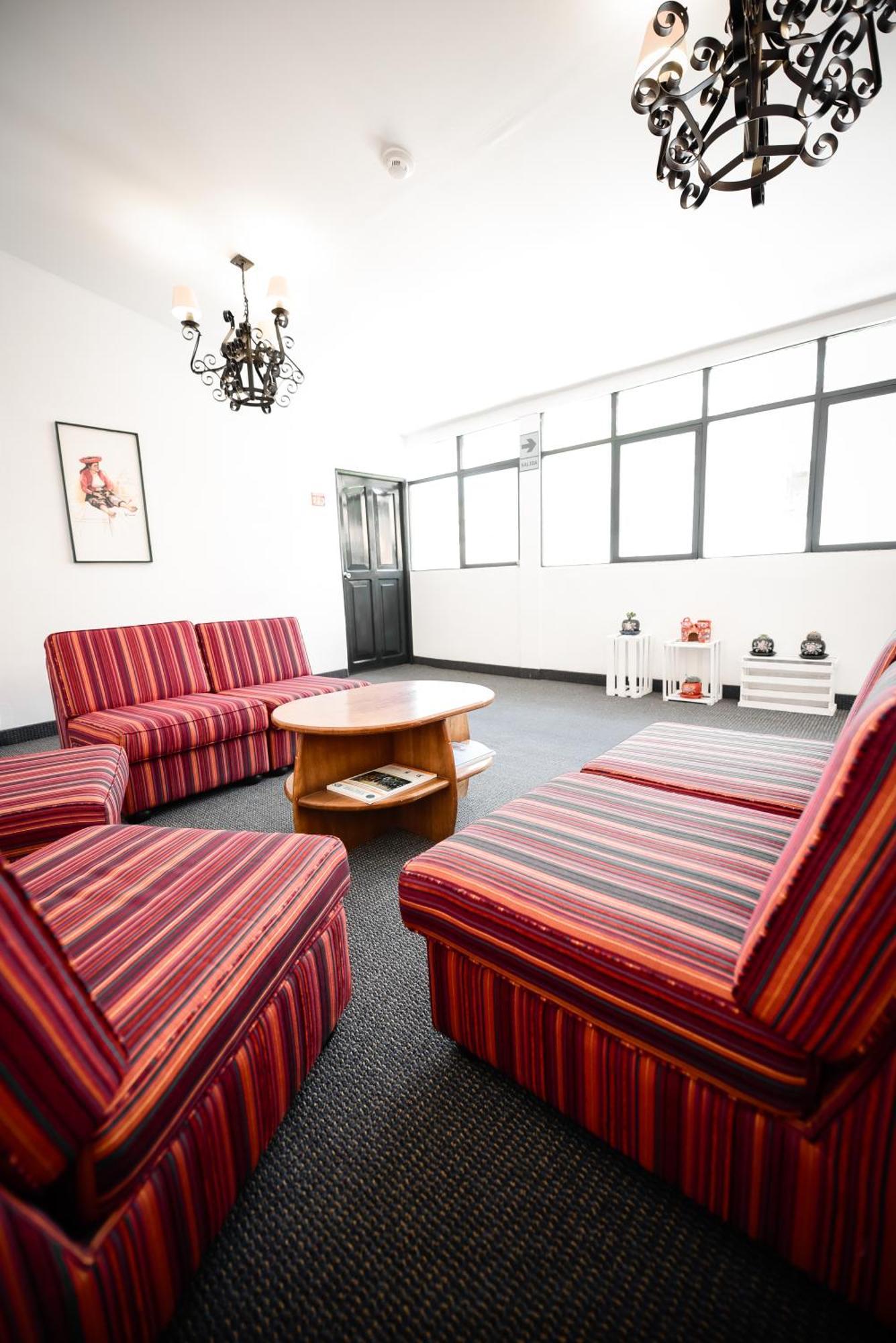 Hotel Raymi