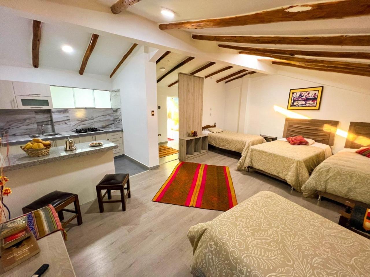 El Puma Hotel 2*