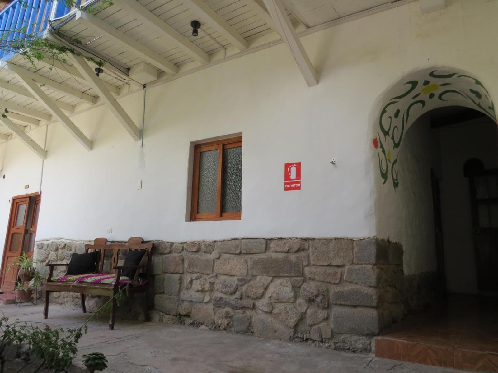La Casa De Abril *
