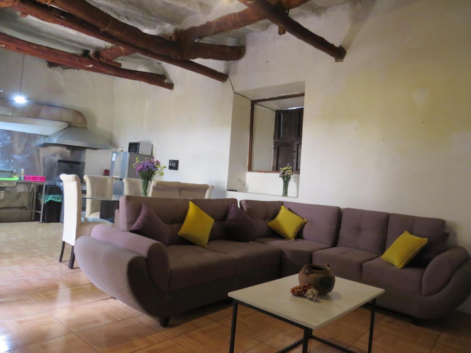 La Casa De Abril Guest house *