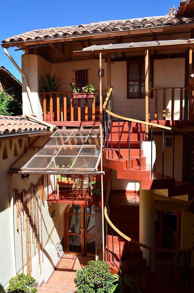 Bed & Breakfast Casona Les Pleiades 2*