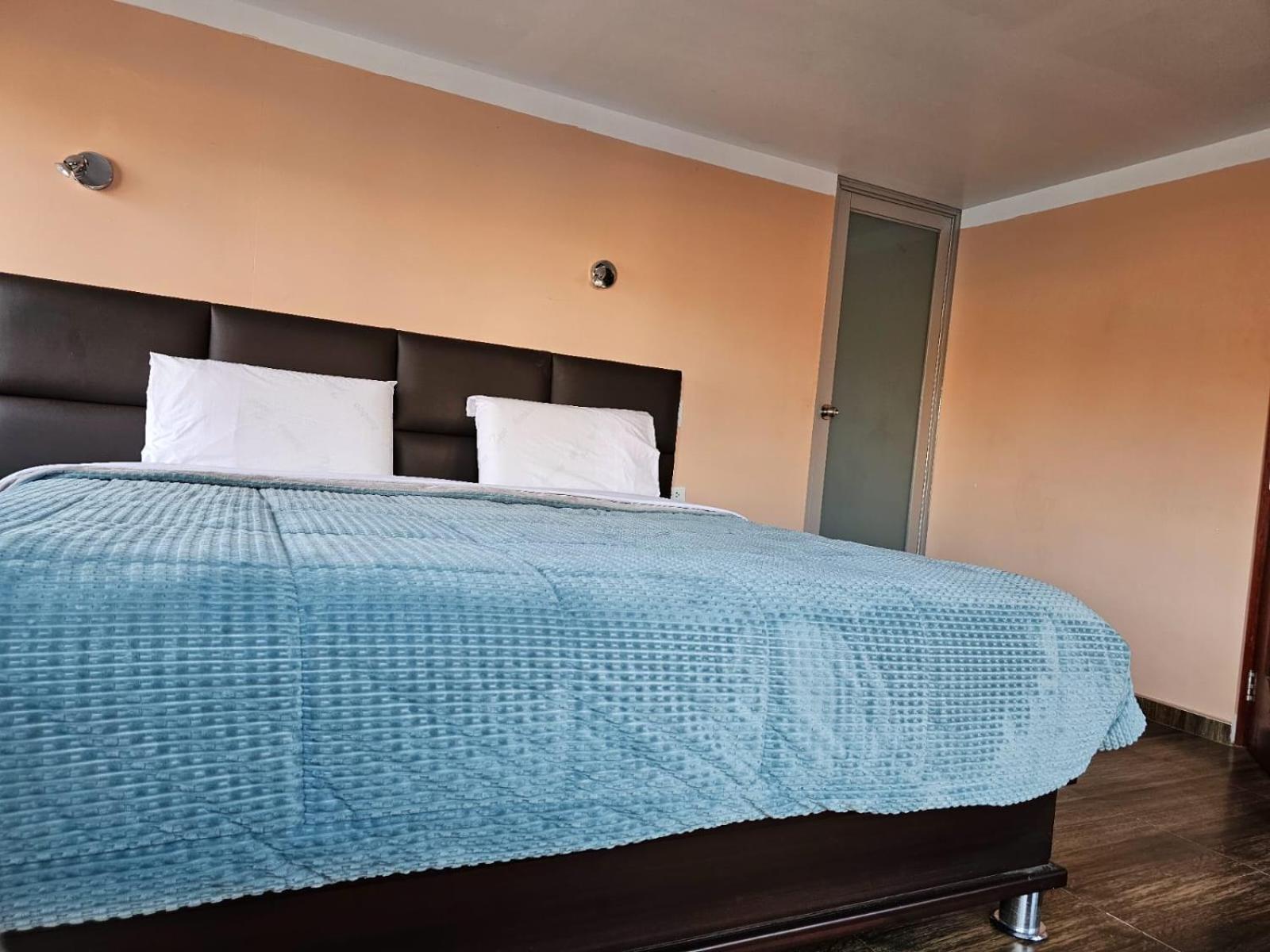 Casa Rustica Paqcha Guest house *
