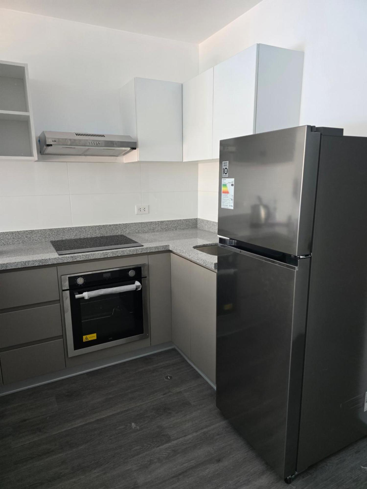 Sam Apartment