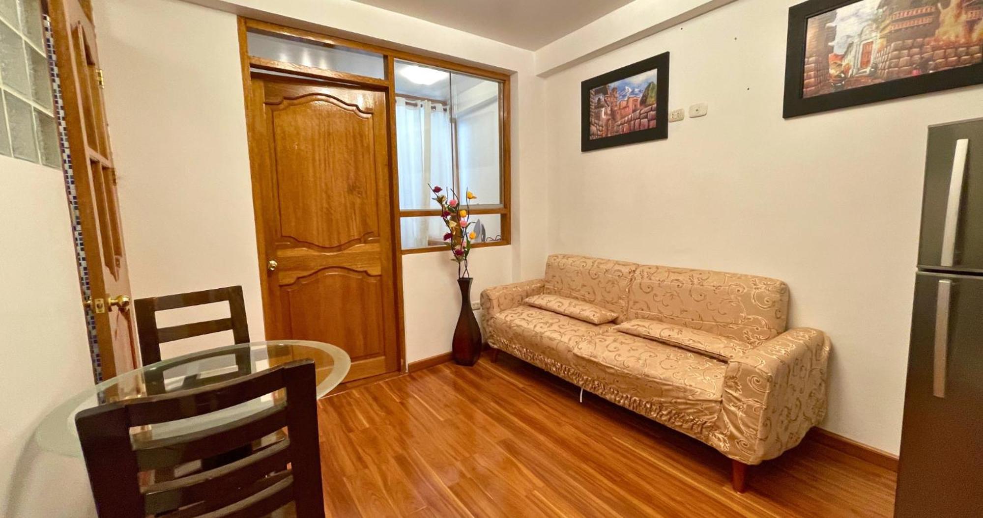 Munay Host & Memories Lucrepata Apartment