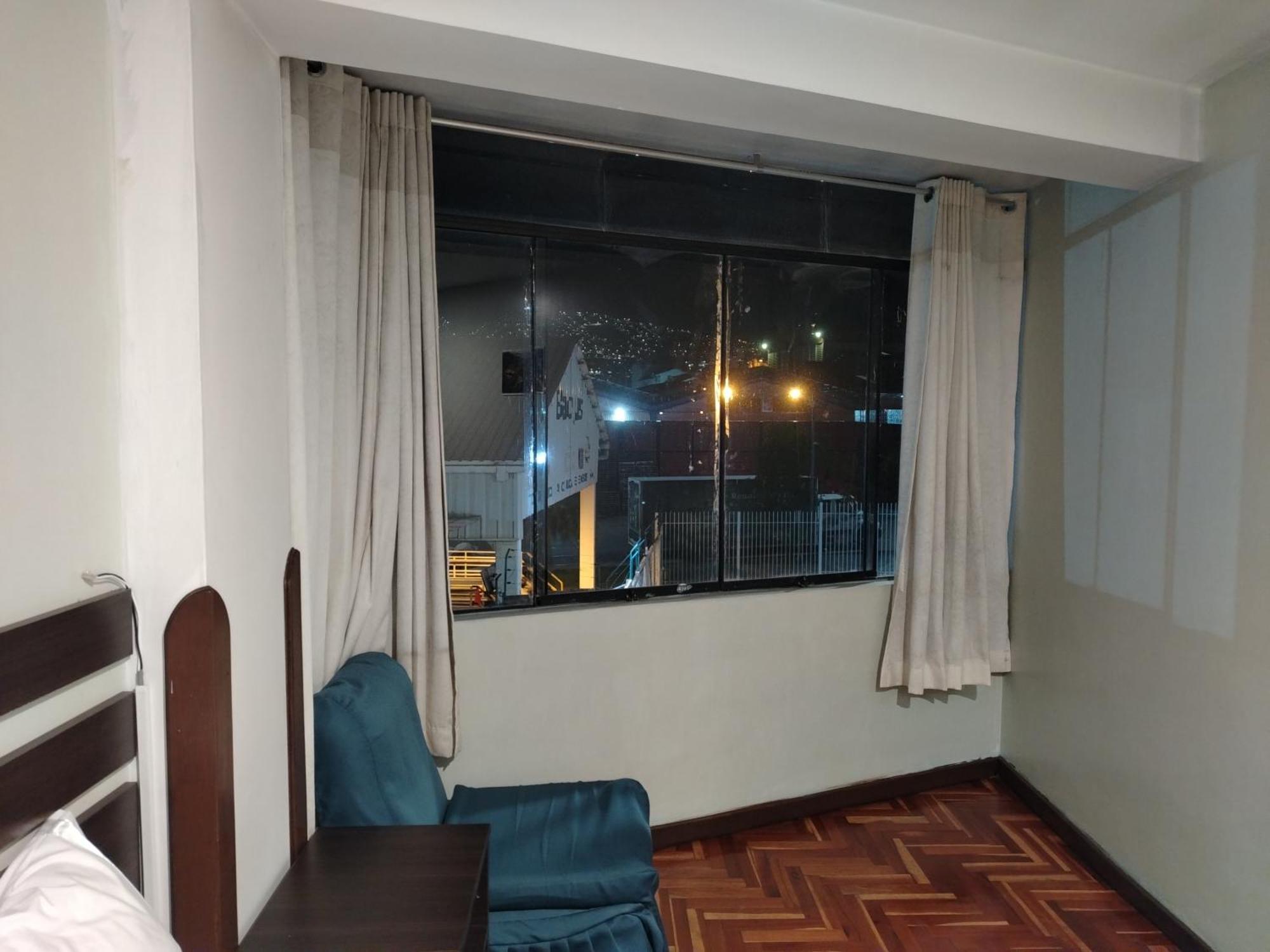 Apartamento Tahuanwasi House Building