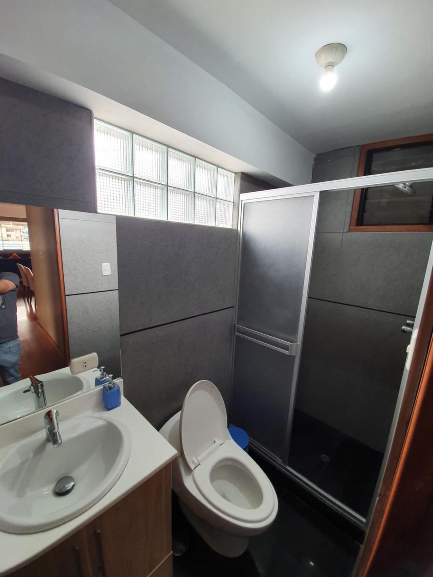 Elegante Amplio Con Terraza Privada *