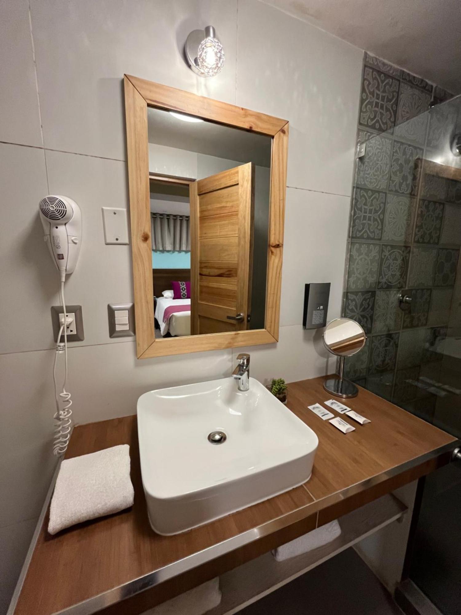 Hotel Casa Cristobal Centenario *
