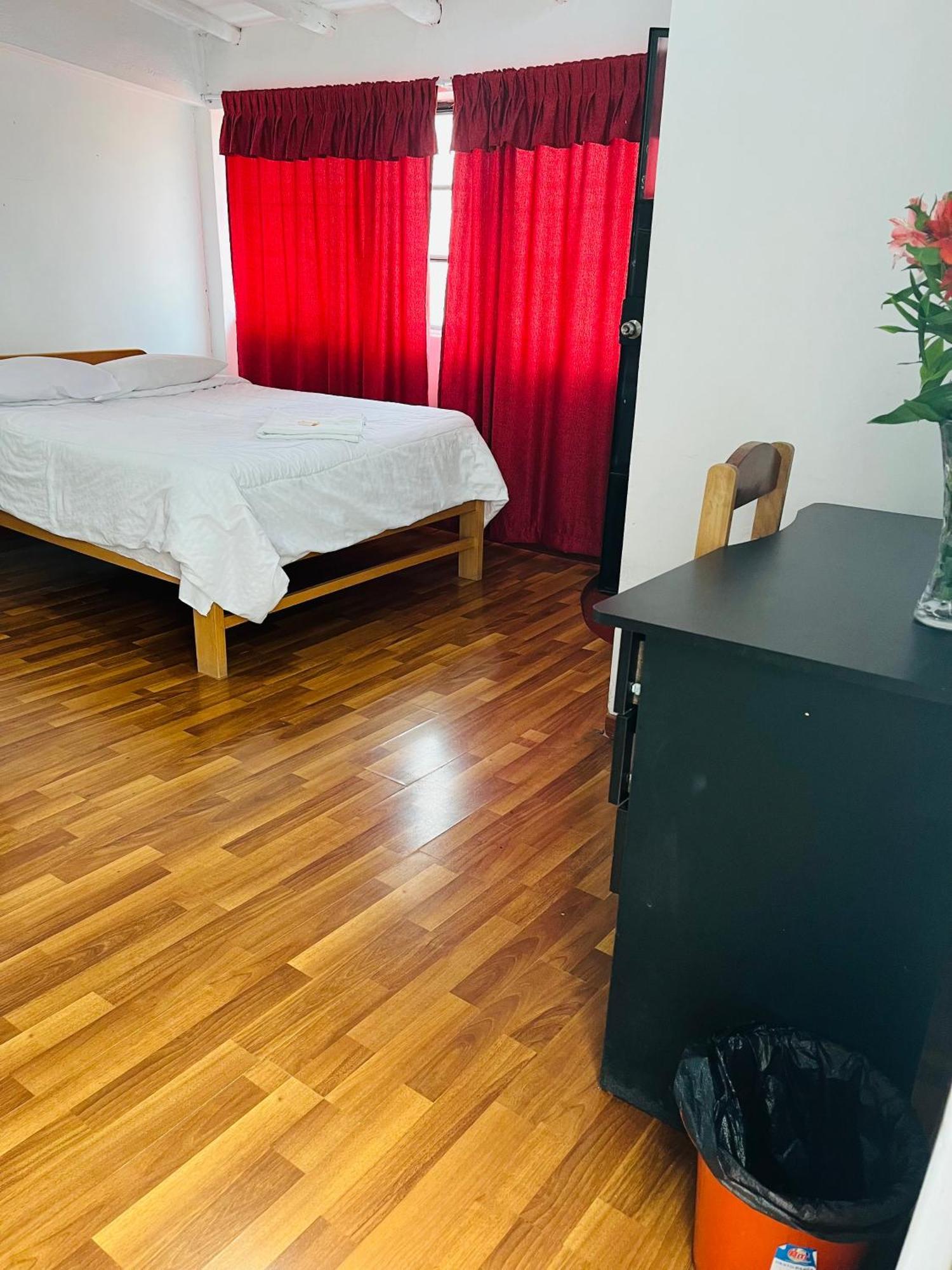Enede Hostal