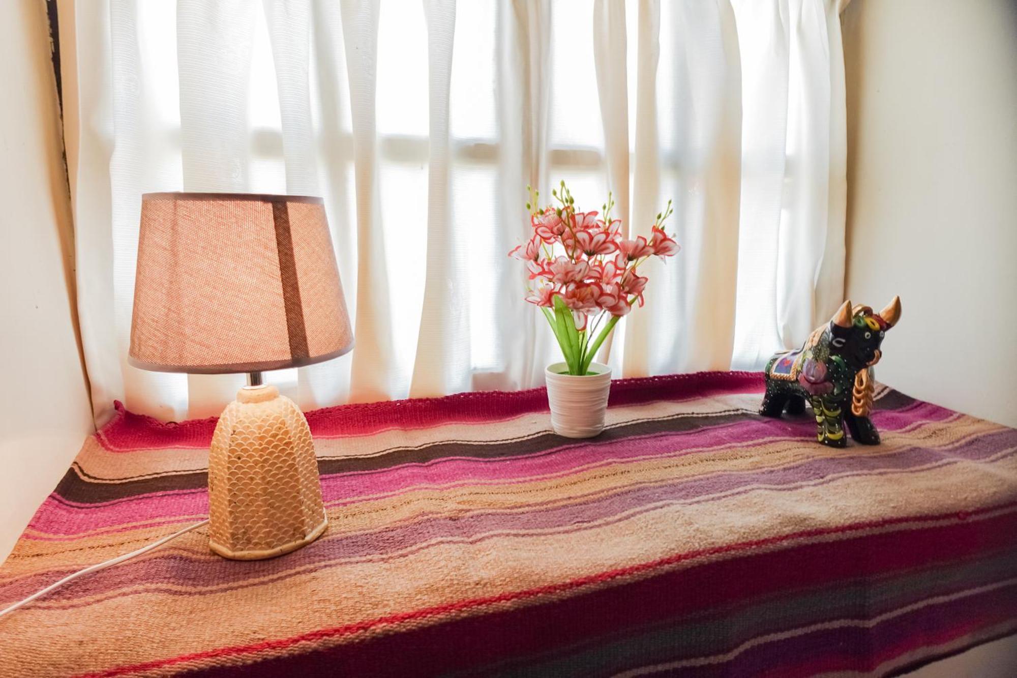 Beautiful, Spacious & Cozy House Located In The Heart Of Casa de férias *