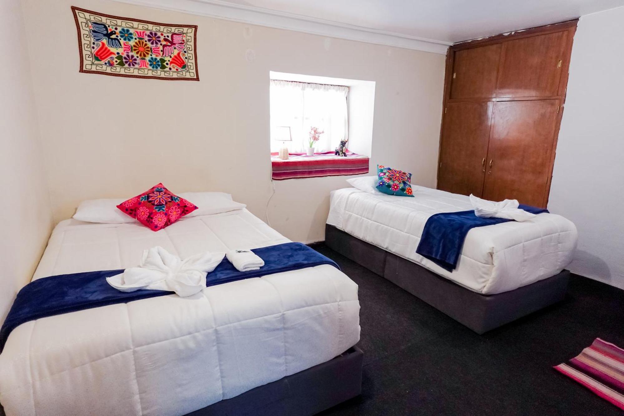 Beautiful, Spacious & Cozy House Located In The Heart Of Casa de férias