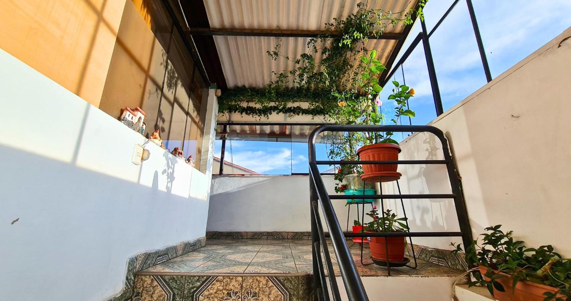 Munay Host 1 Apartment *