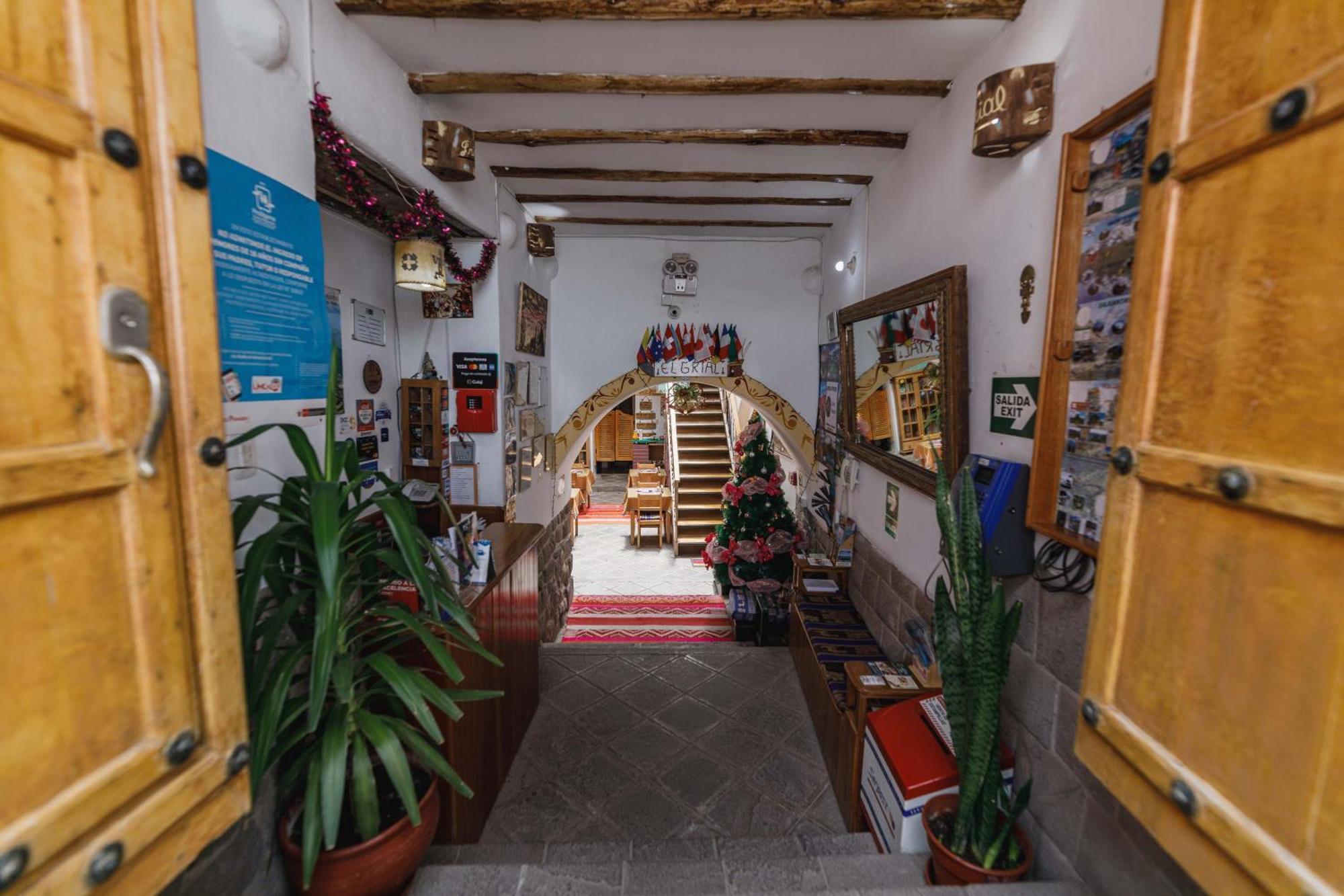 El Grial Inn