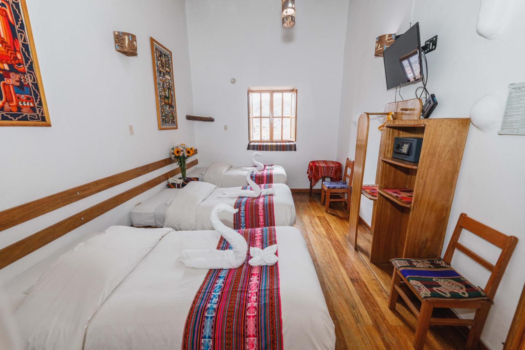 Inn El Grial