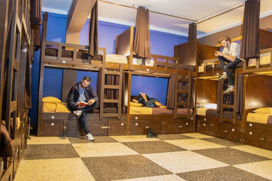 Wild Rover Cusco Hostel Cusco