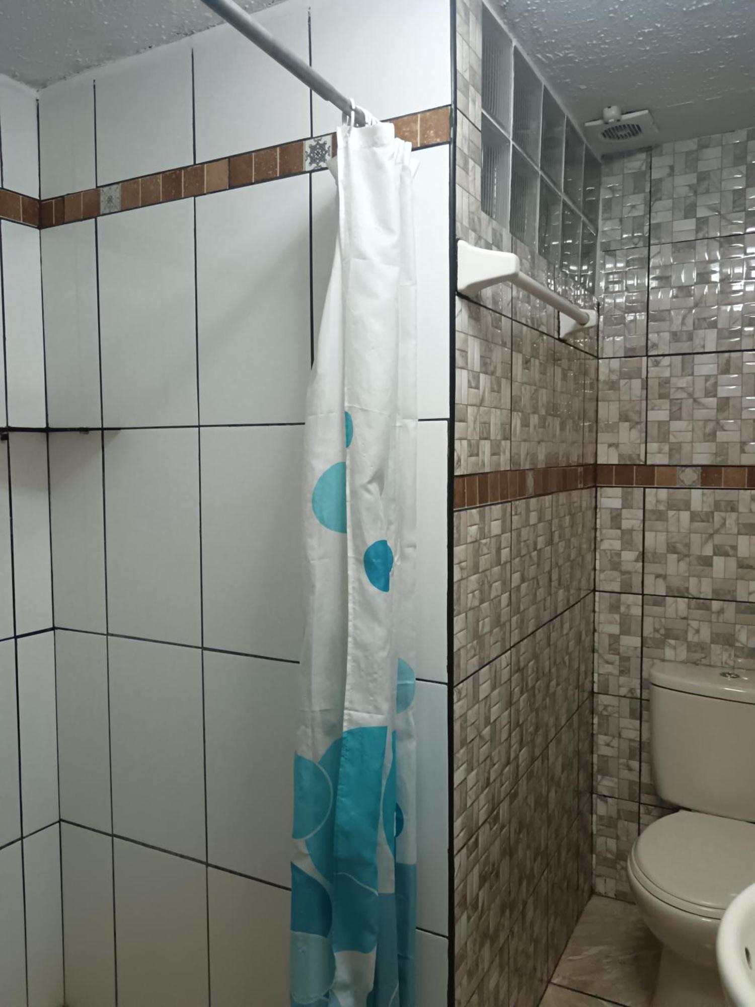 Hostal Auquis *