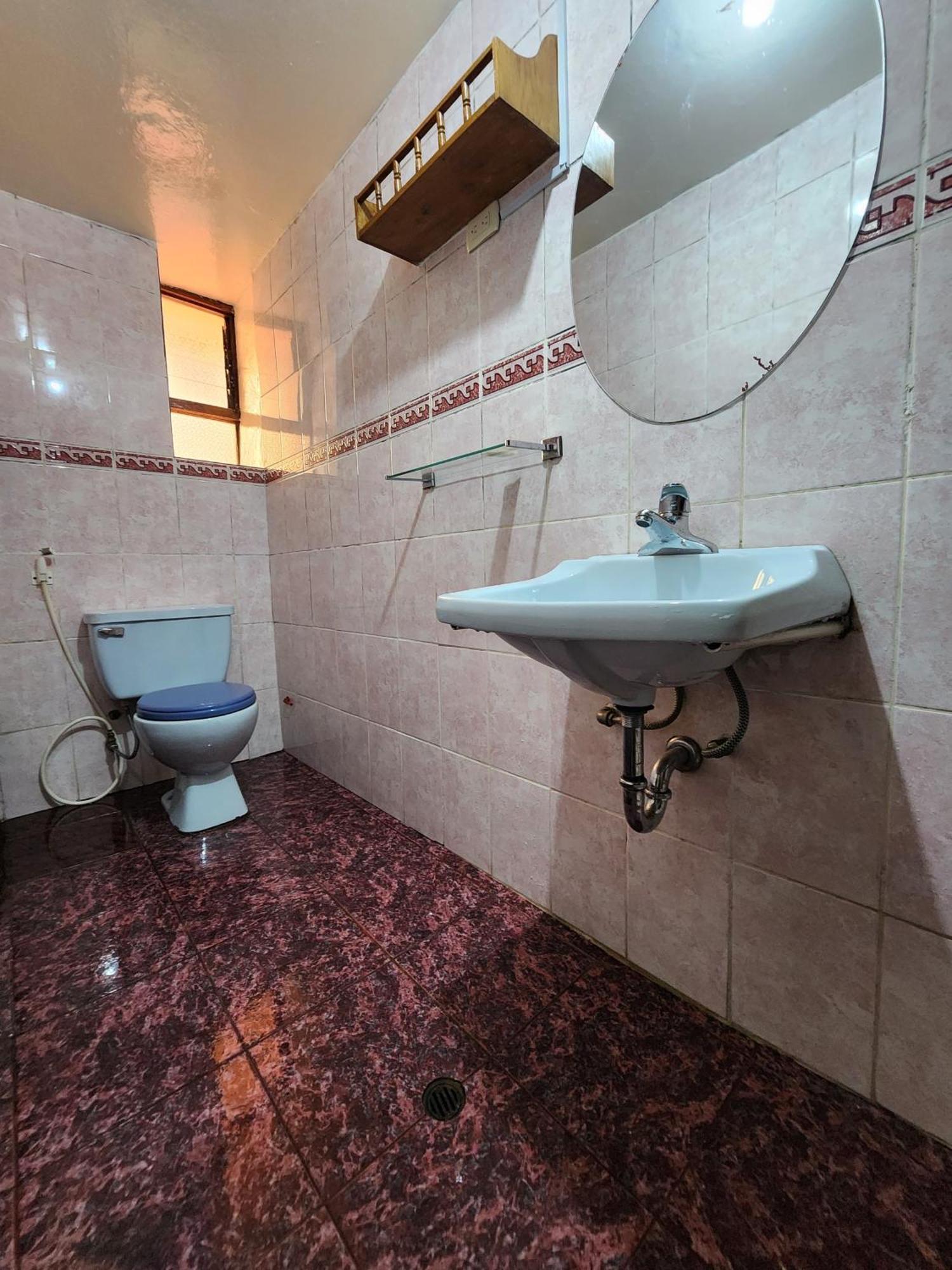 Amankay Guest house