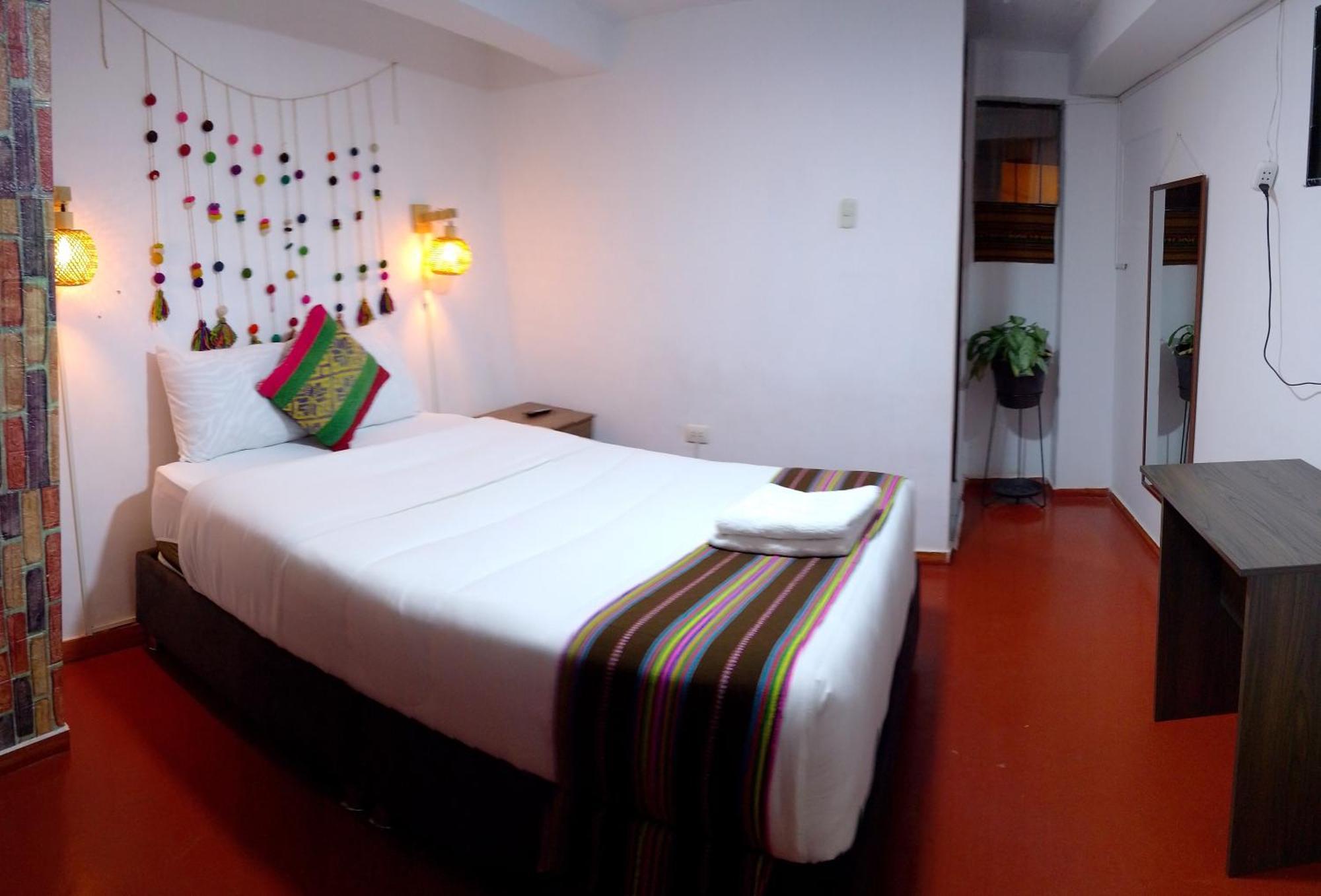 Incas Town Guest house *