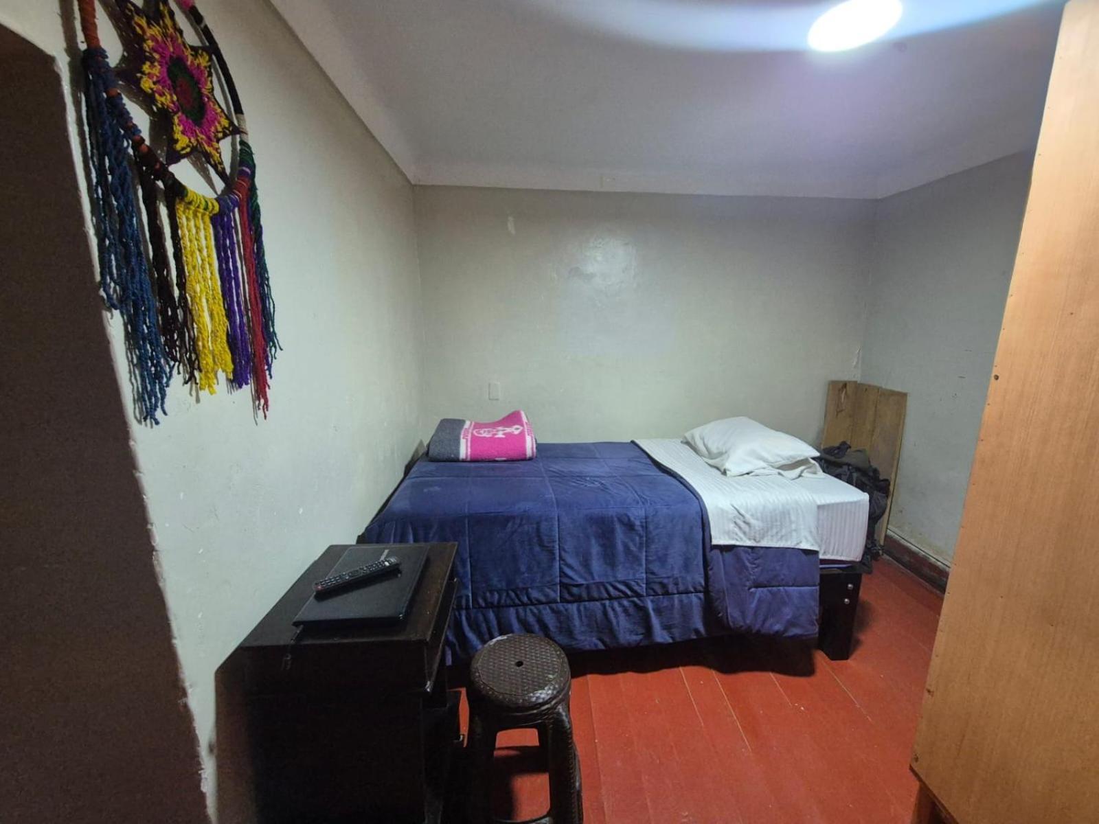 Kamanti Guest house *