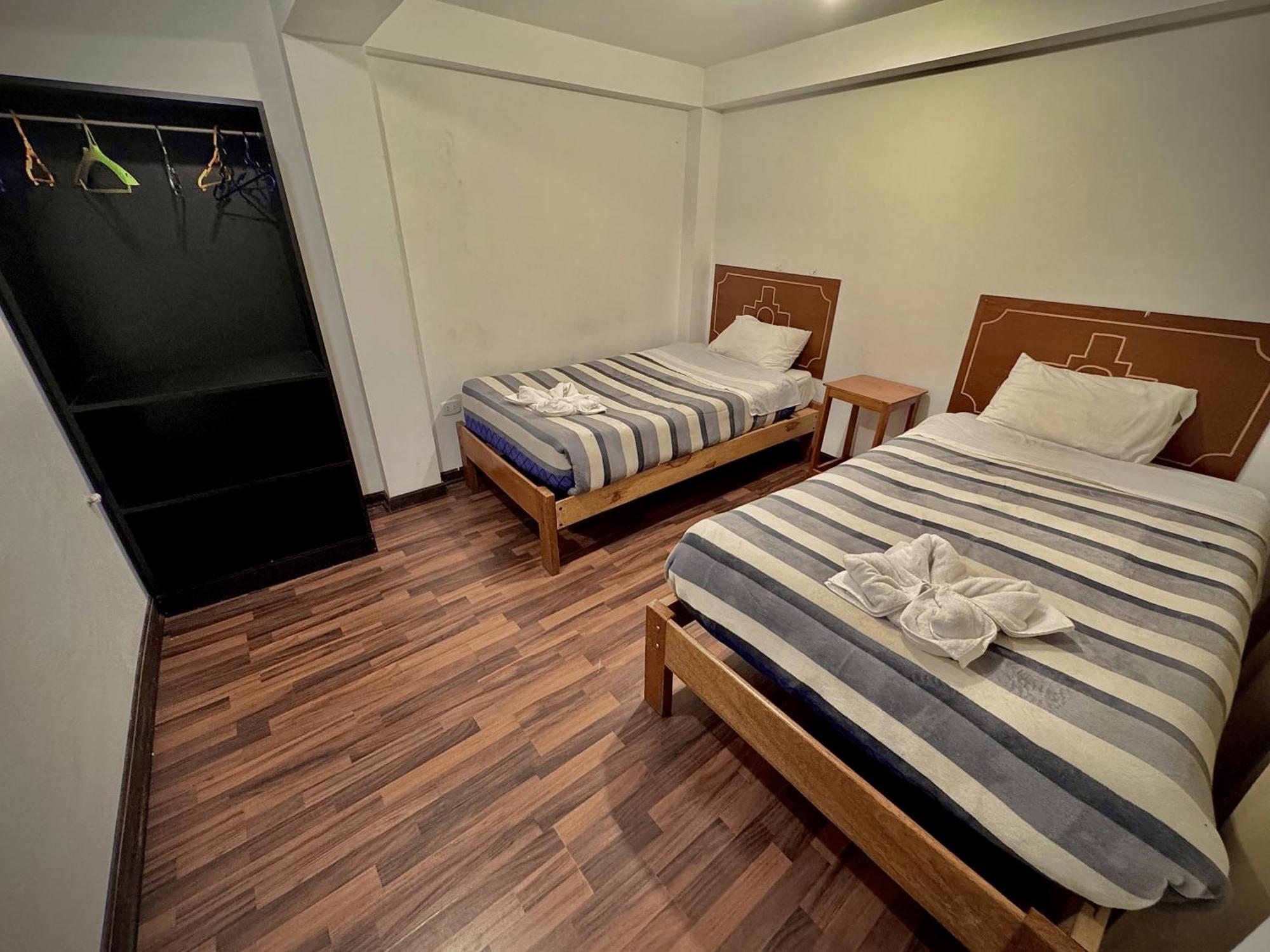 Hostal Apu Wasi *