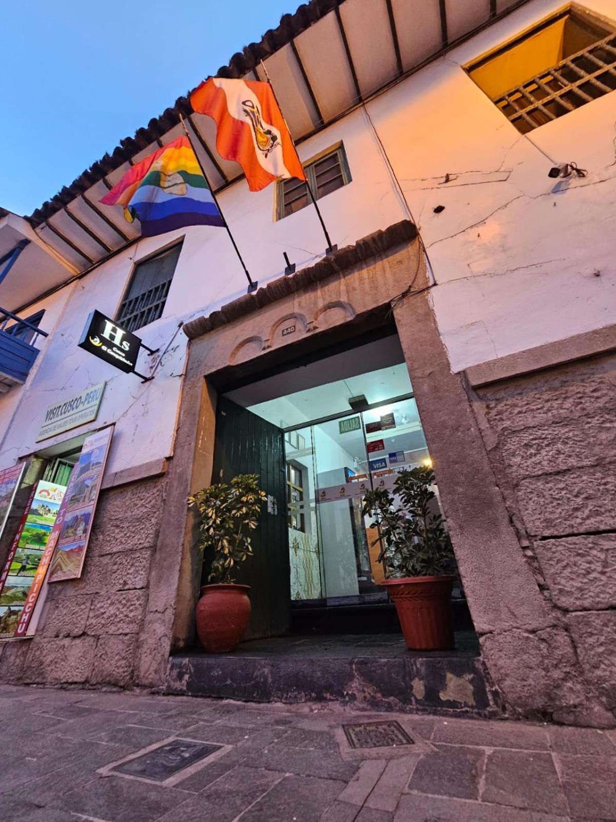 El Conquistador Hotel *