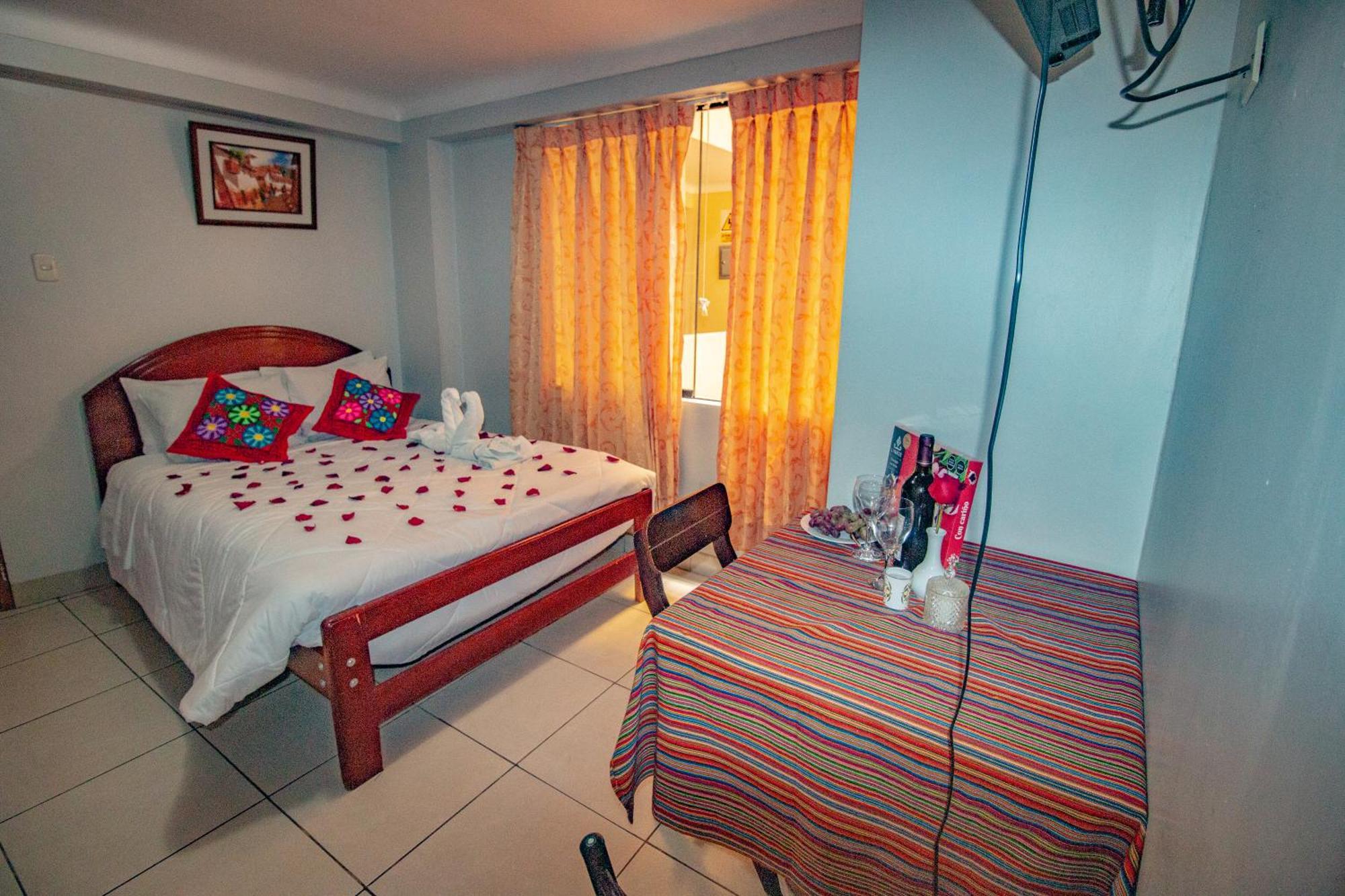 Hotel Aloinkahotels 2*