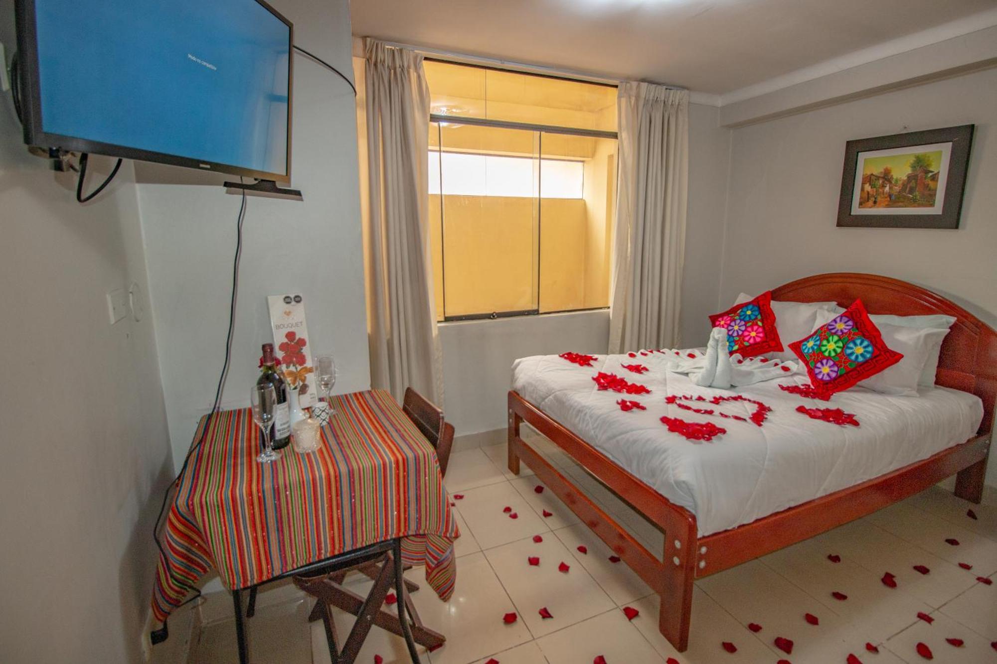Hotel Aloinkahotels 2*
