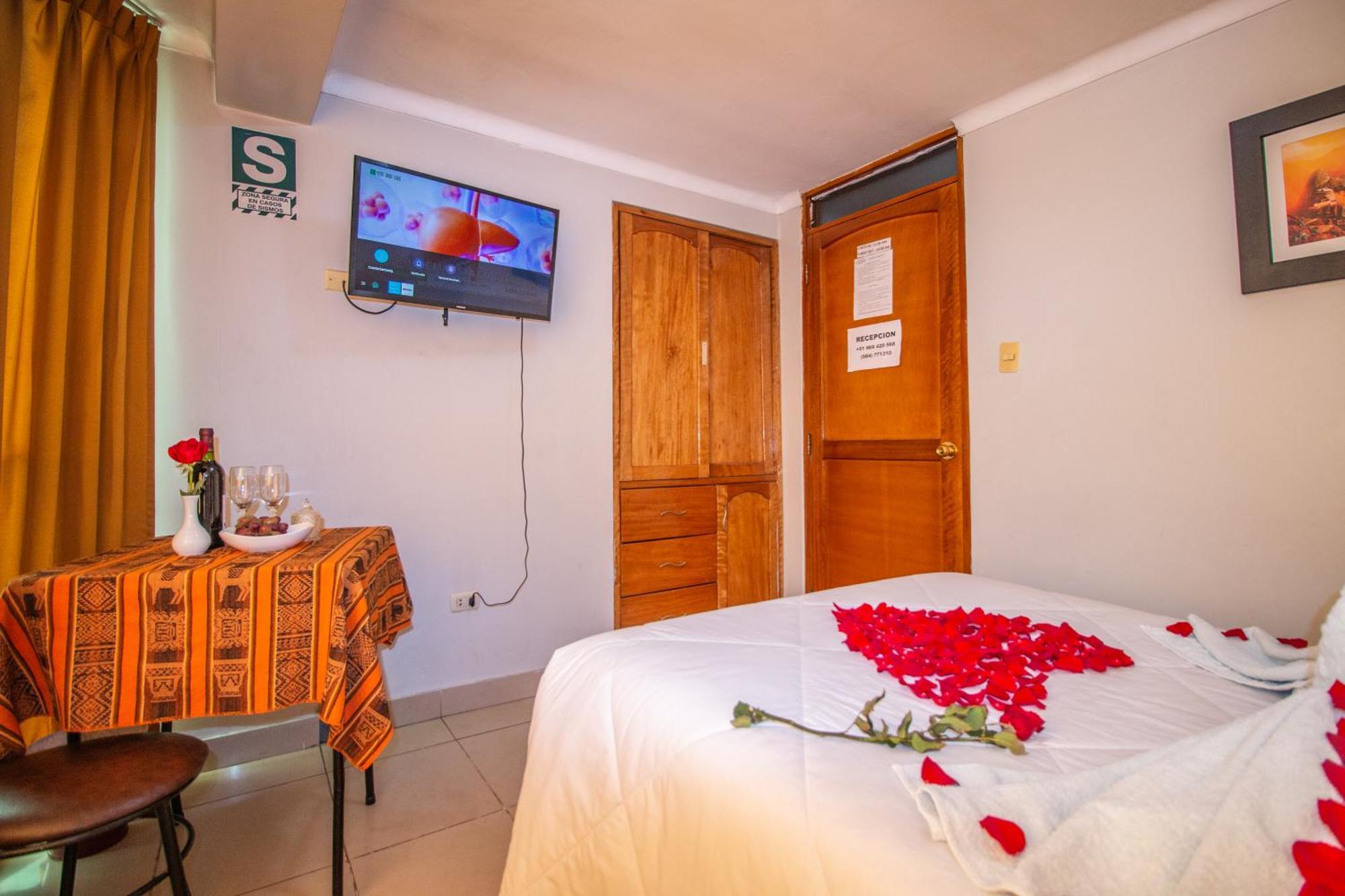 Hotel Aloinkahotels 2*